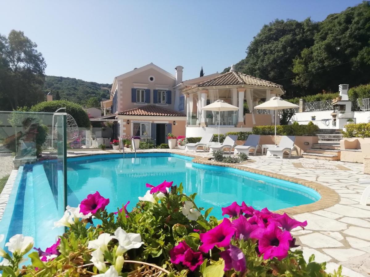 Imerolia Beach Villa Kassiopi Corfu Exterior foto
