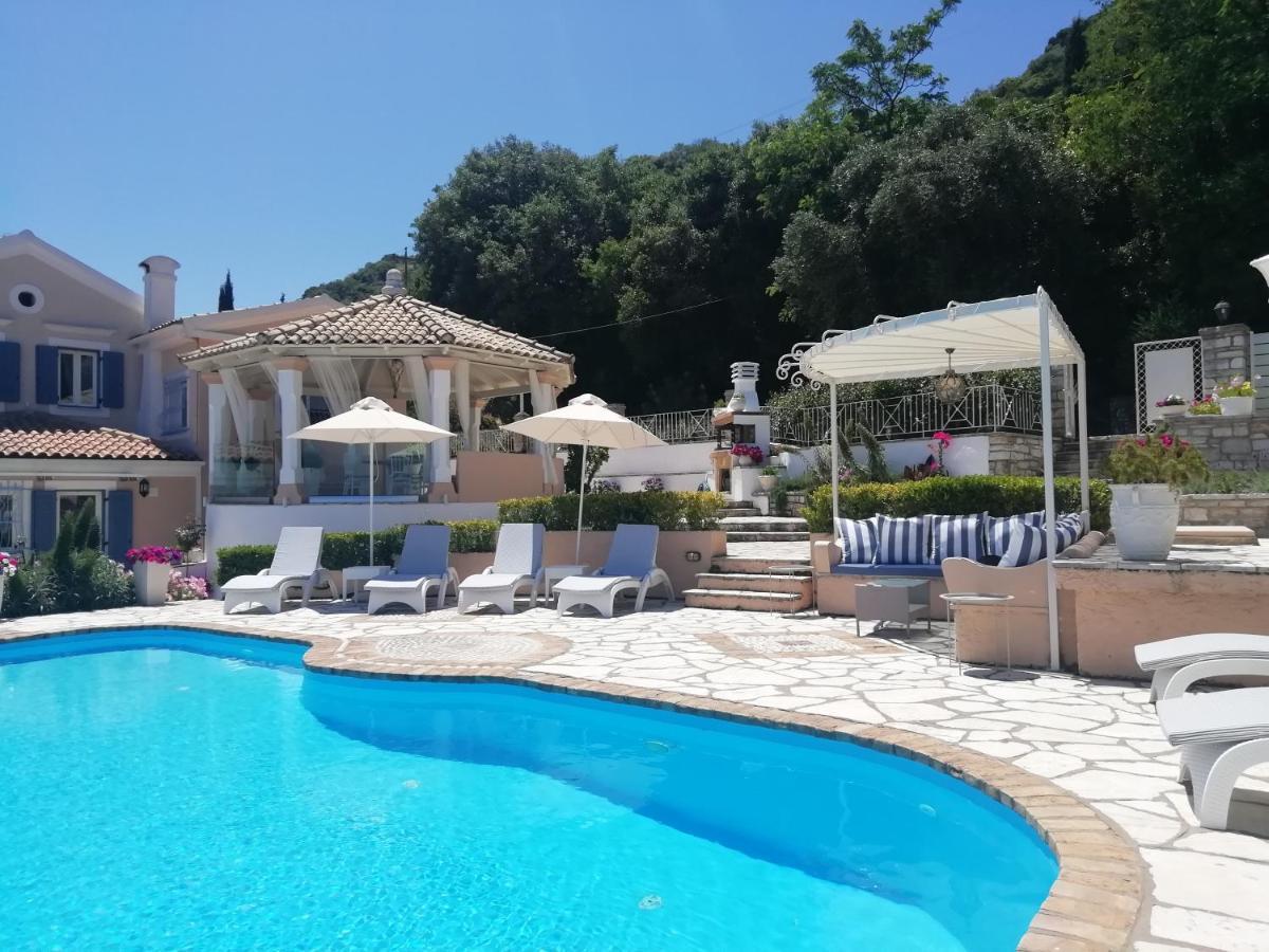 Imerolia Beach Villa Kassiopi Corfu Exterior foto